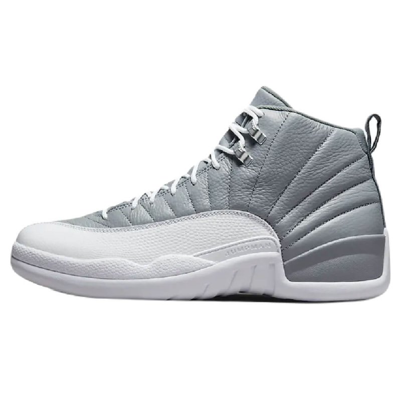 Кроссовки Nike Air Jordan 12 Retro, серый/светло-серый